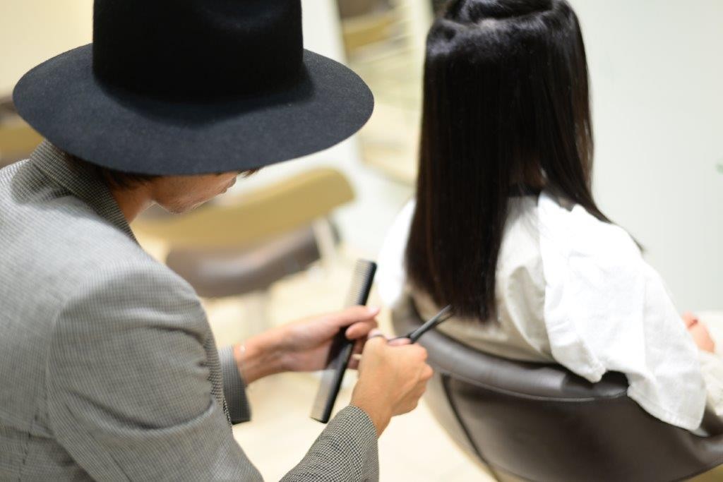 上町から発信する【ホリスティックヘアカット】とは？？秘密を公開！！