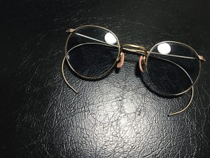 愛用のヴィンテージメガネは??