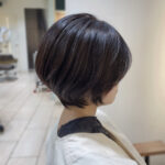 襟足が浮いてしまう方にもおすすめなショートスタイル